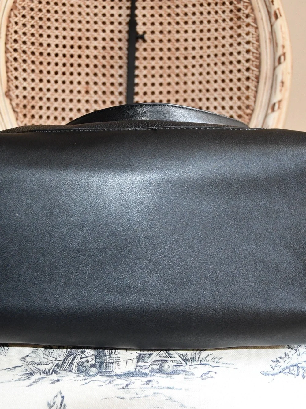 Sondra Roberts Squared classic black